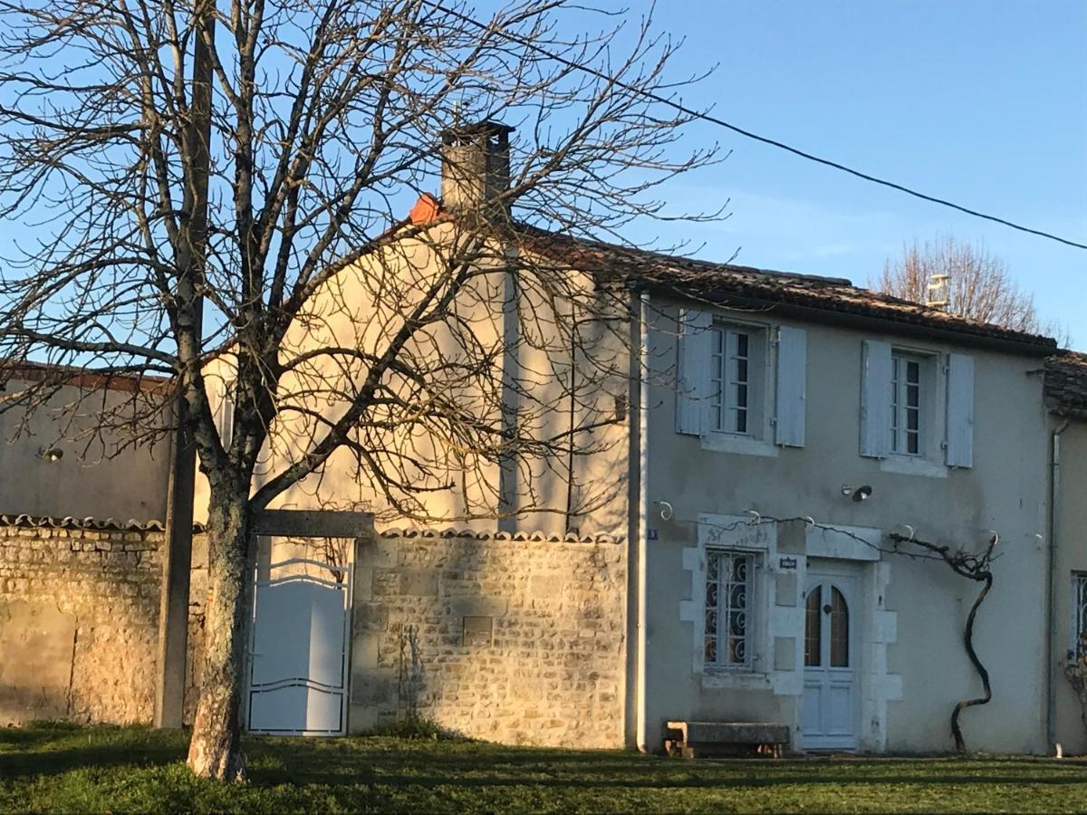 La Maison De Josephine Montignac-Charente Екстер'єр фото
